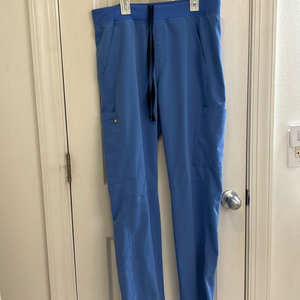 Men’s Figs scrub bottoms
